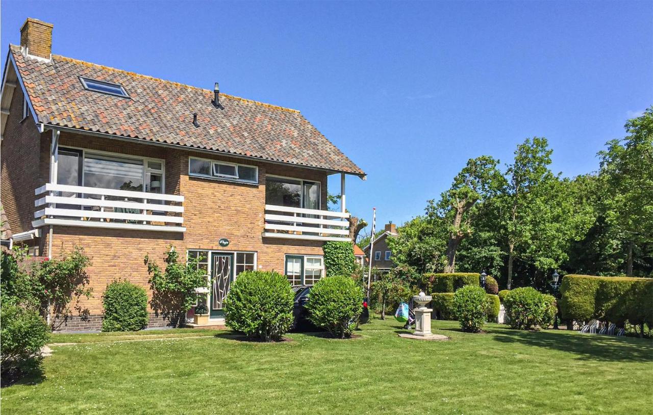 1 Bedroom Gorgeous Home In Zoutelande Esterno foto