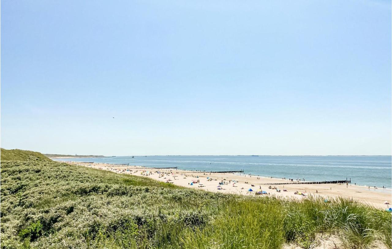1 Bedroom Gorgeous Home In Zoutelande Esterno foto